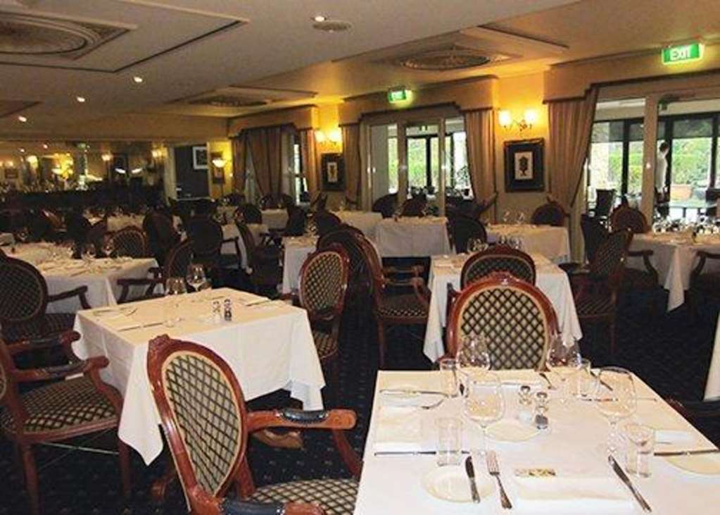 Canterbury International Hotel Forest Hill Екстериор снимка