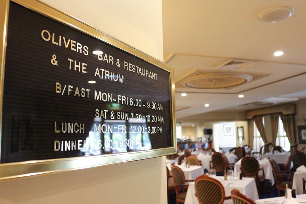 Canterbury International Hotel Forest Hill Ресторант снимка