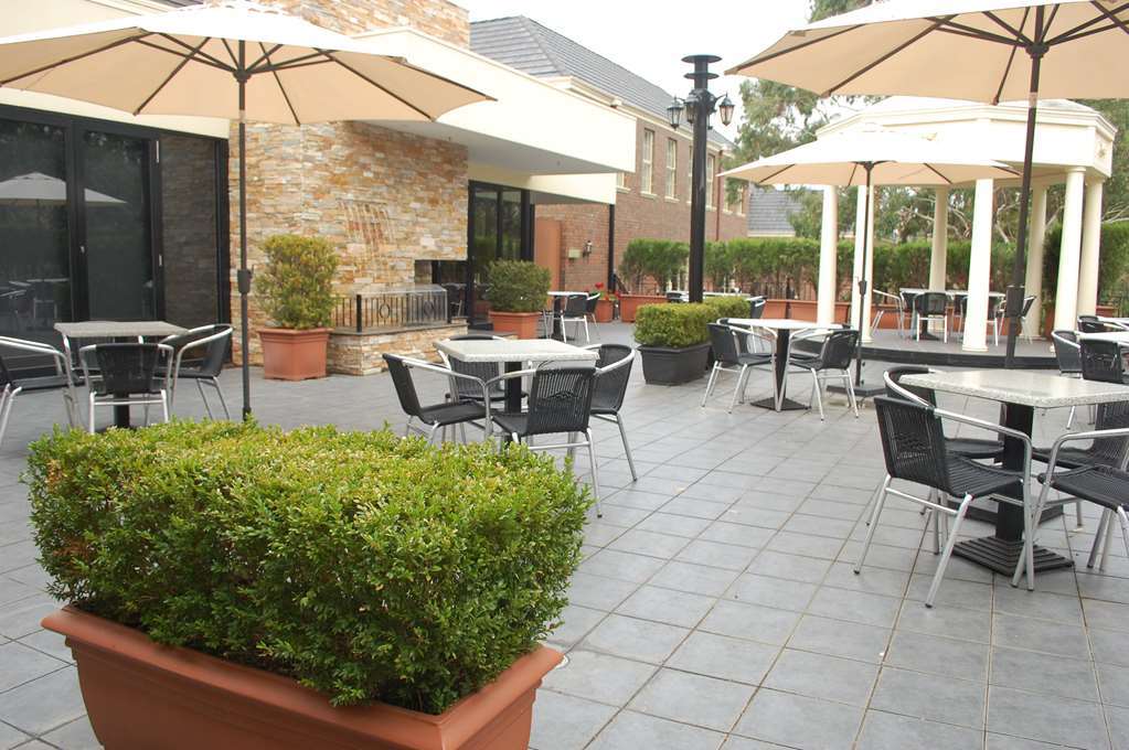 Canterbury International Hotel Forest Hill Съоръжения снимка